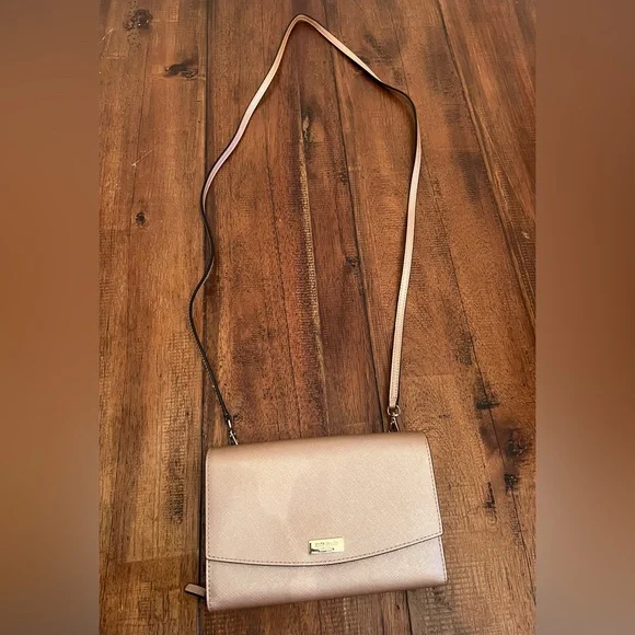 Kate Spade | Laurel Way Winni Crossbody - Picture 7 of 7